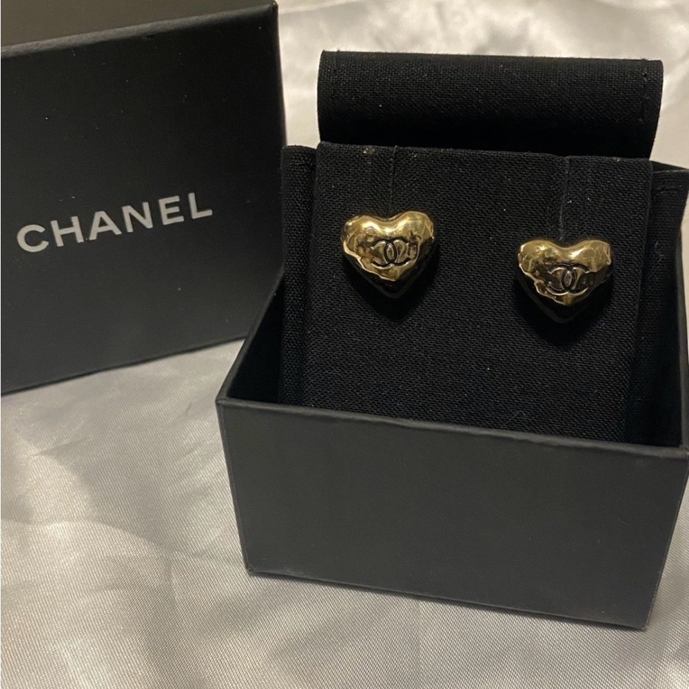 CHANEL Gold Heart Earrings Studs with Black CC Emblem